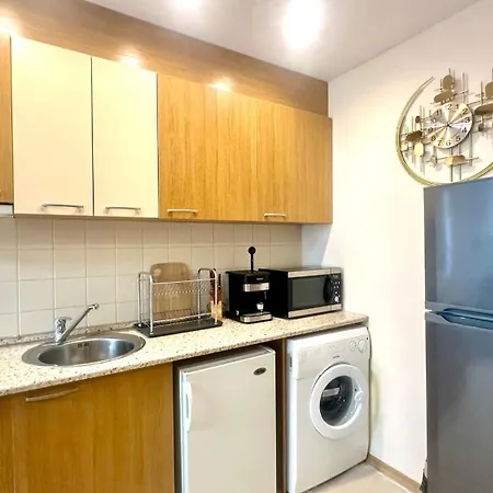 Bratanov Avenue Center Apartment